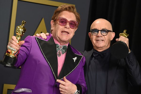 Rock & Roll Hall of Fame Ceremony Live this Year, with Elton John and Chris Stapleton Performing