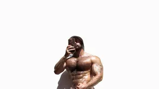 Giacomo Recchia Knocks Our Socks Off