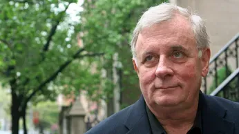 Edmund White, a Groundbreaking Gay Author, Dies at 85