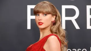 Taylor Swift Unleashes Dazzling New Teaser Ahead of ‘The Life of a Showgirl’ Album Launch