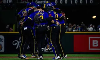 Raleigh, Suarez, and maybe an Etsy Witch keep Mariners inspired, seeking playoff push