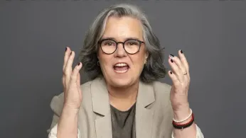 Rosie O’Donnell Finds Safety and New Purpose in Self-Imposed Irish Exile